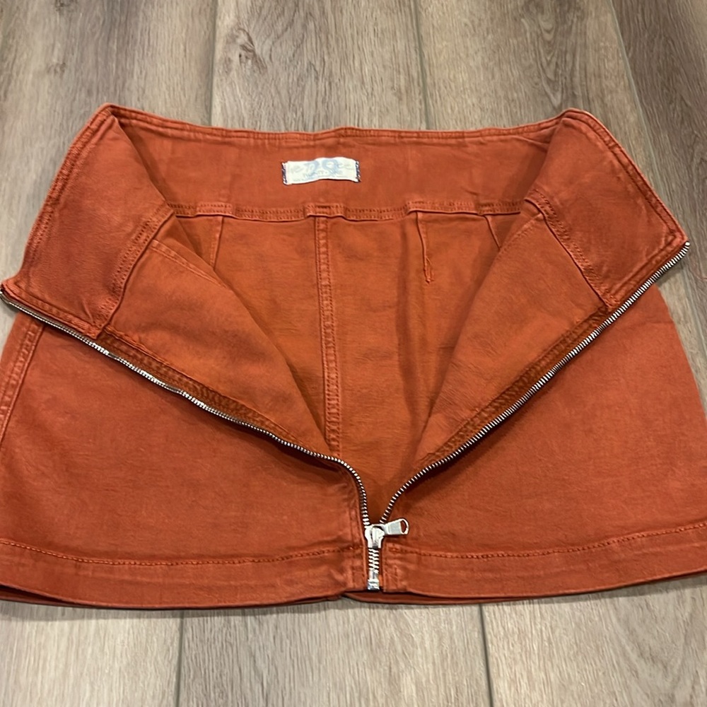 NWT Free People Virgo Jean Mini Skirt Primrose Waist 29 Zipper Front Boho - Picture 14 of 16
